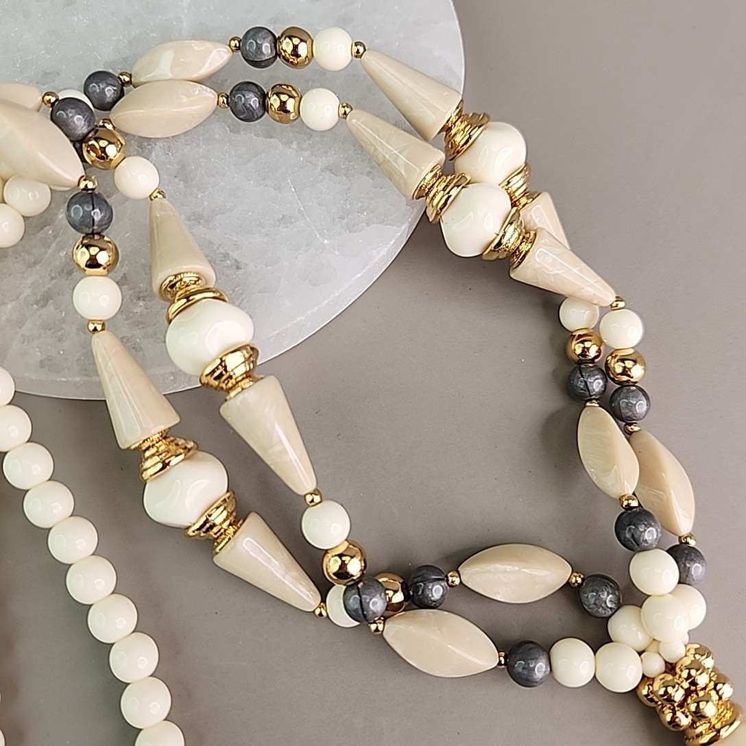 Vintage Trifari Beaded Necklace Acrylic Cream Gray Accents Layered 29″