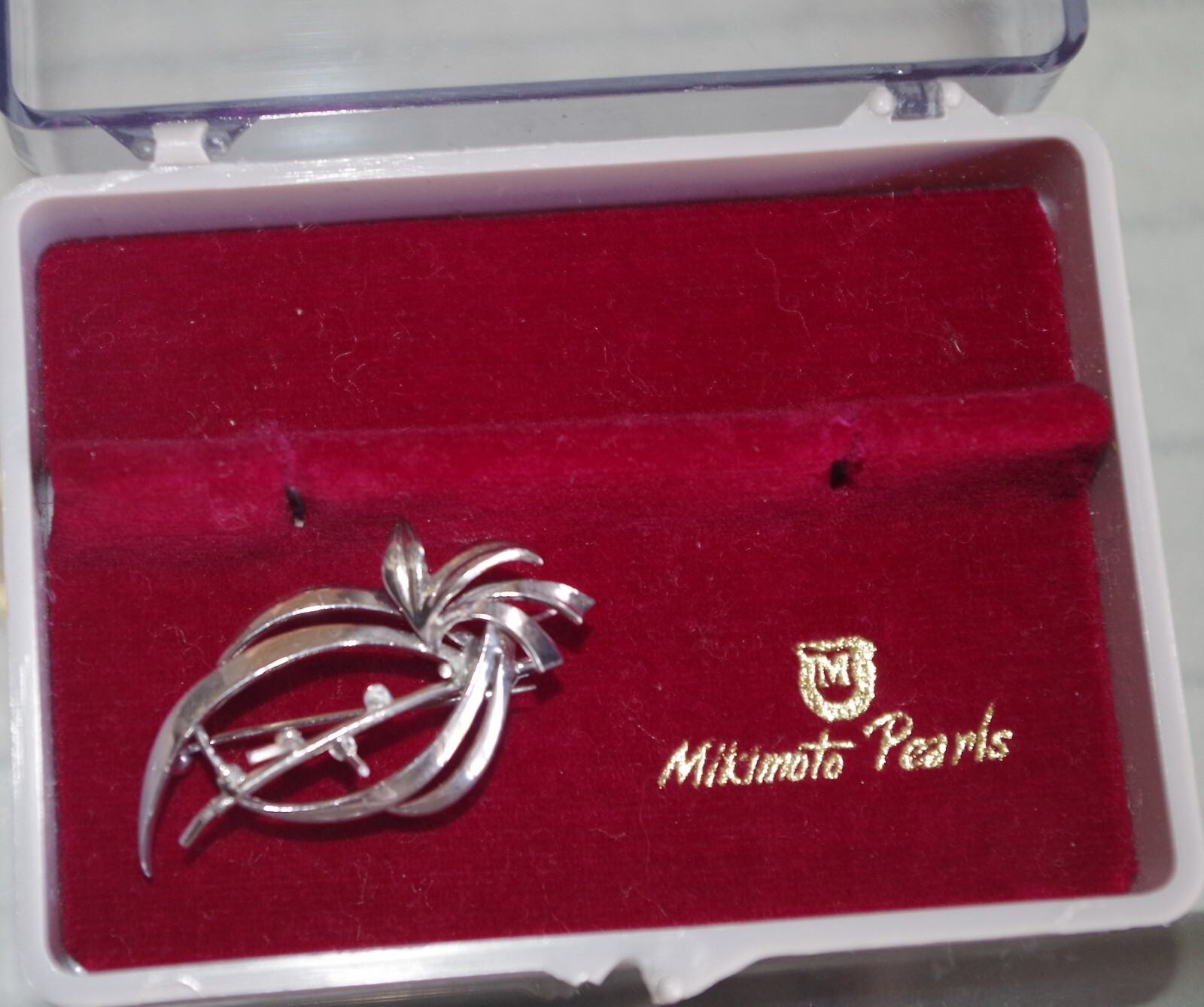 Mikimoto 7mm classic 14k yellow gold Pendent