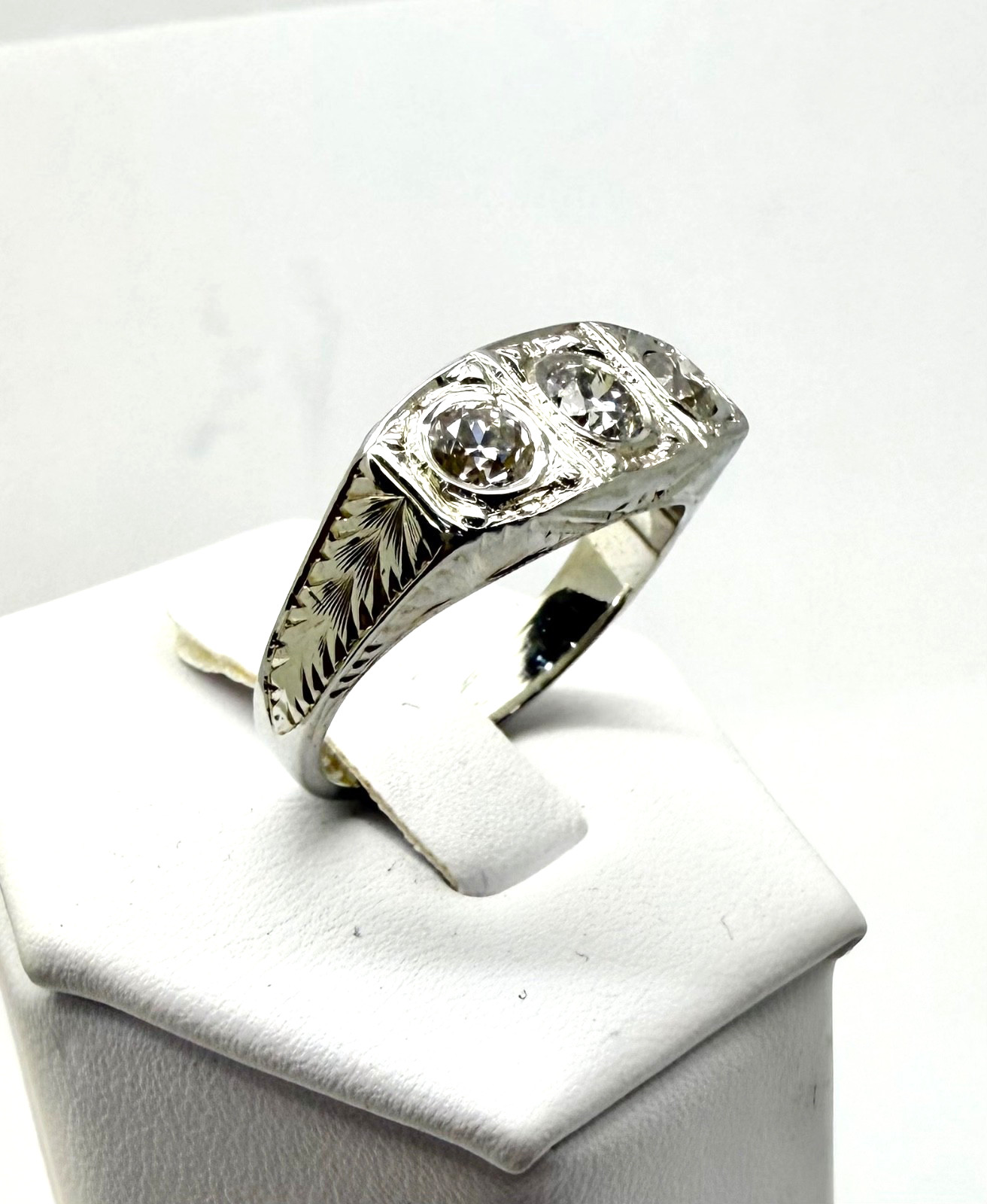 Antique 3 Old European Cut Diamond Ring 18 K White Gold w/Card Appraisal 8.5