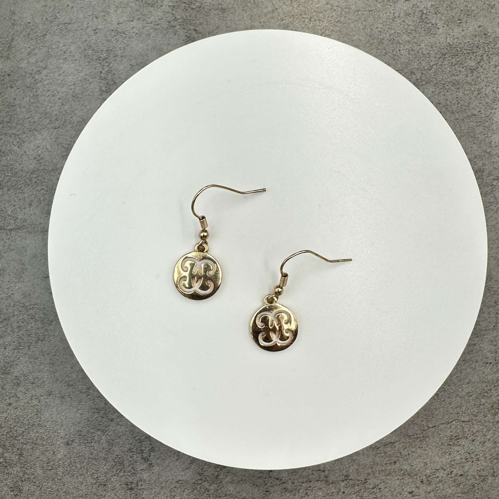 Vintage Gold-Tone Spiritual Symbolic Fashion Pierced Hook Dangle Drop Earrings