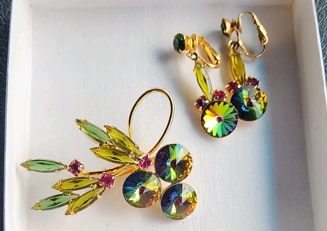 Vintage Julianna Pink and Green Rivoli Watermelon Brooch & Clipon Earrings