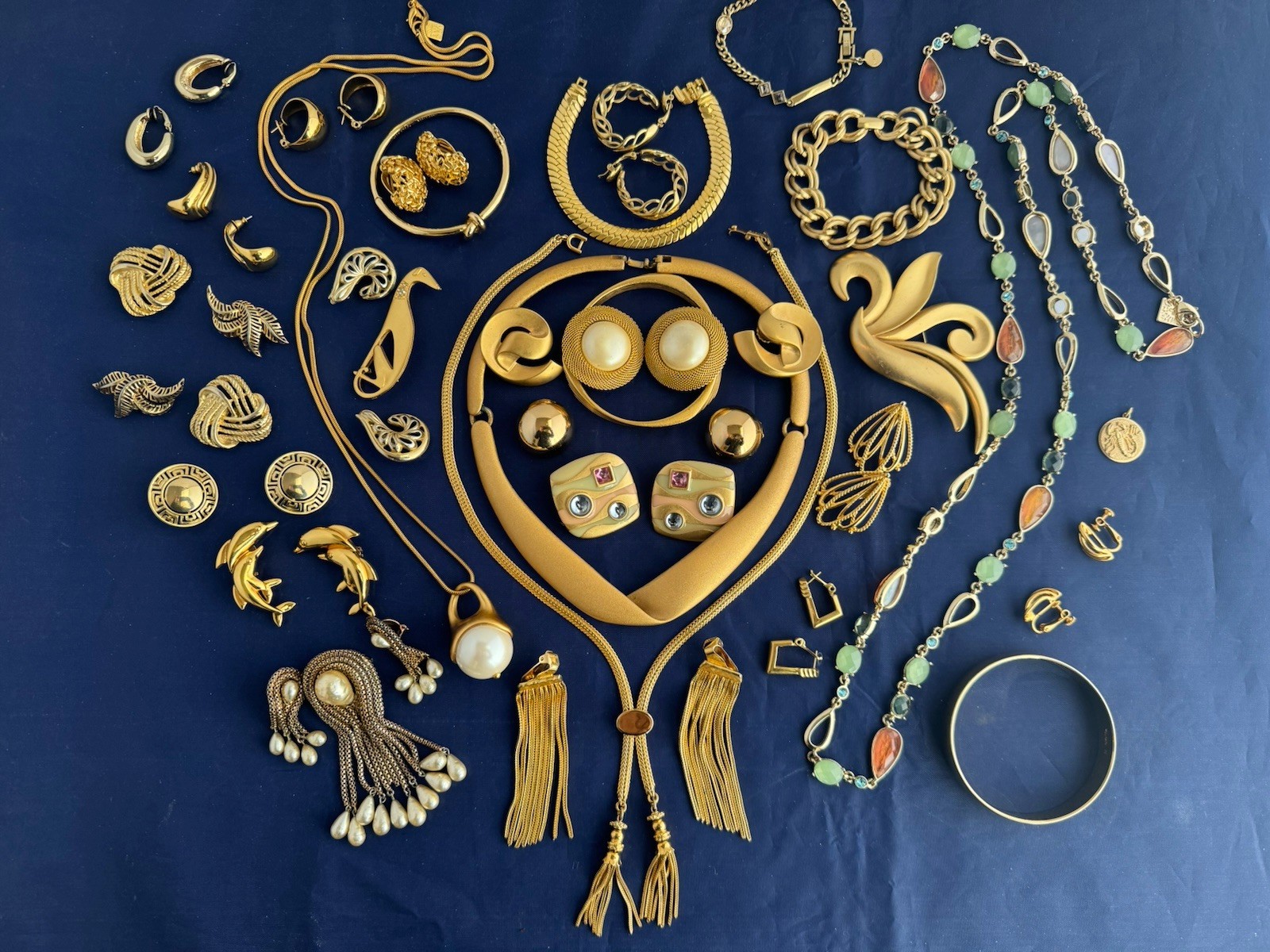 Vintage Now Jewelry Lot Gold Tone Monet AK Trifari Napier K Spade Erwin Pearl 30