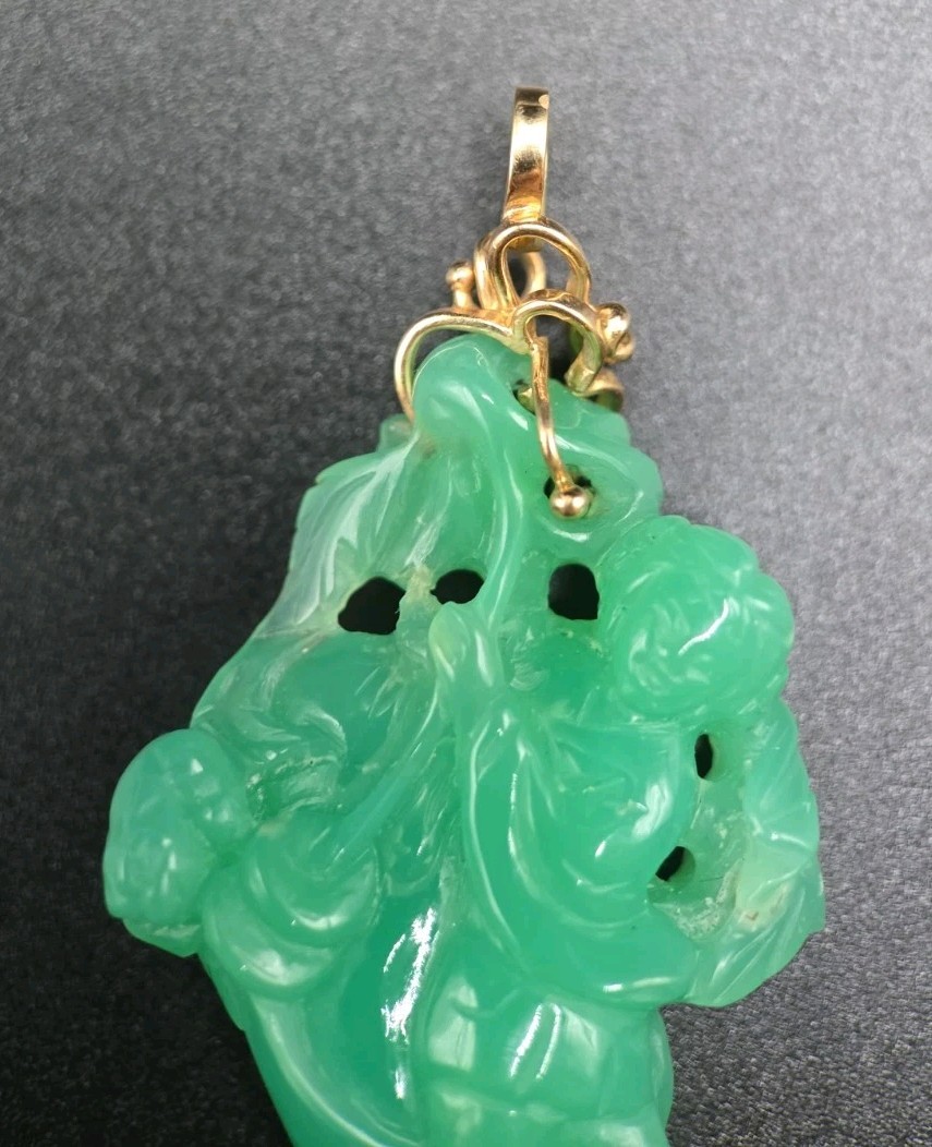 ​Vtg 14k Gold Carved Jade Pendant Scholar Child Scroll Basket Fine Estate 15g