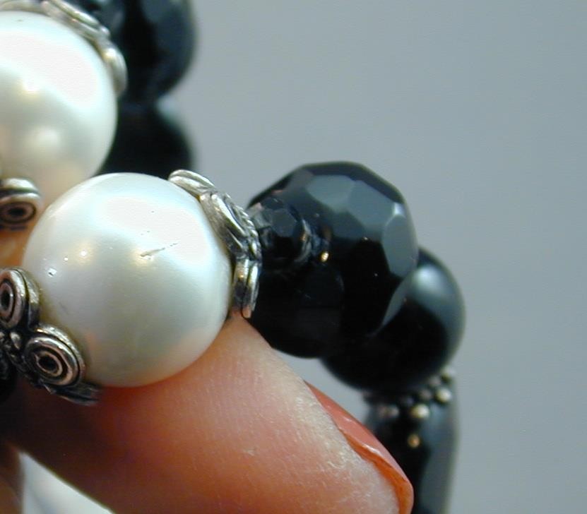 Amy Kahn Russell Carved Black Onyx Elephant Necklace Faux Pearls Faceted Beads