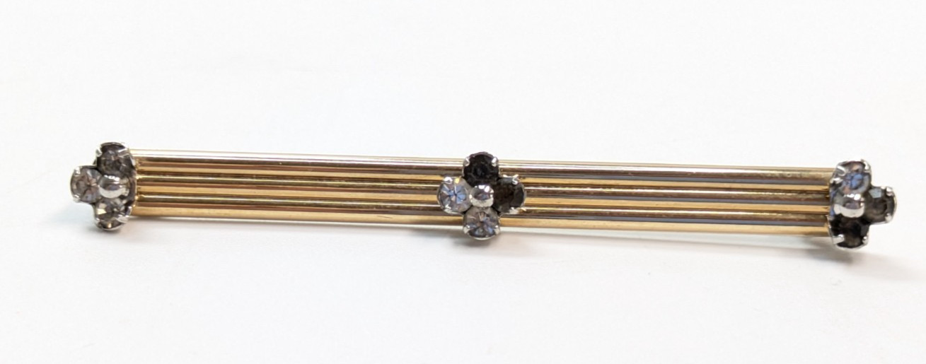 VTG Krementz Ribbed Gold Tone Bar Clear Glass Rhinestone Brooch Pin 2.5″