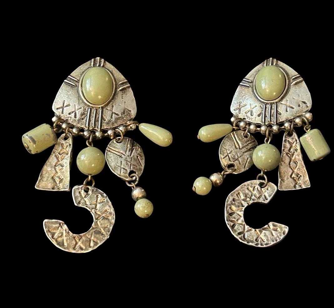 VTG Boho Tribal Metal Dangling Charm Earrings 3.5” Cabochon Green Gem Chandelier