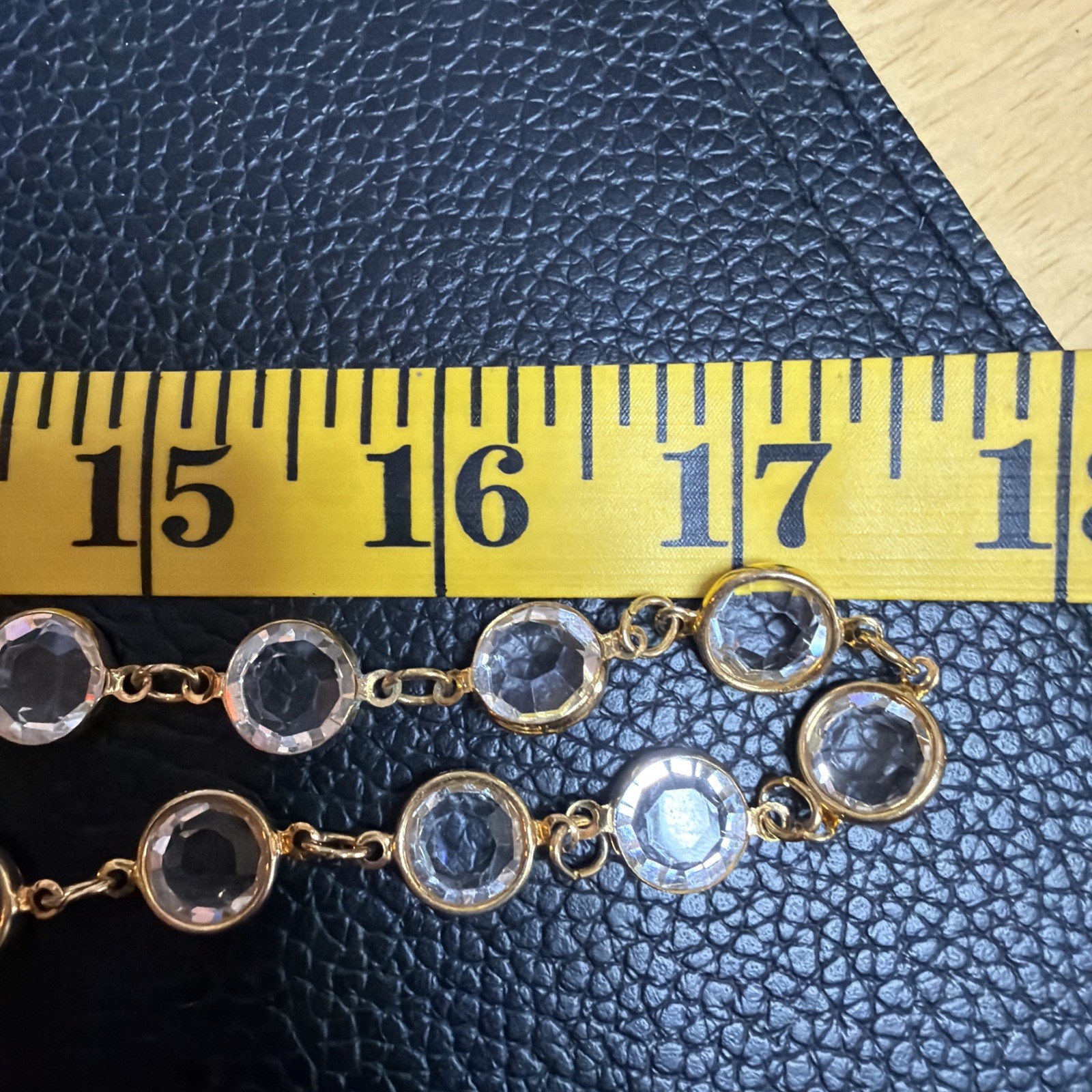 Vintage AUSTRIAN CRYSTAL USA – Gold tone Clear Bezel Crystals 35” Necklace