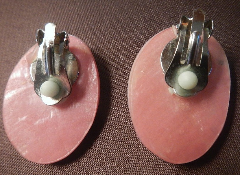 Vintage Iridescent Lucite Acrylic Abalone Sea Shell Clip On Earrings