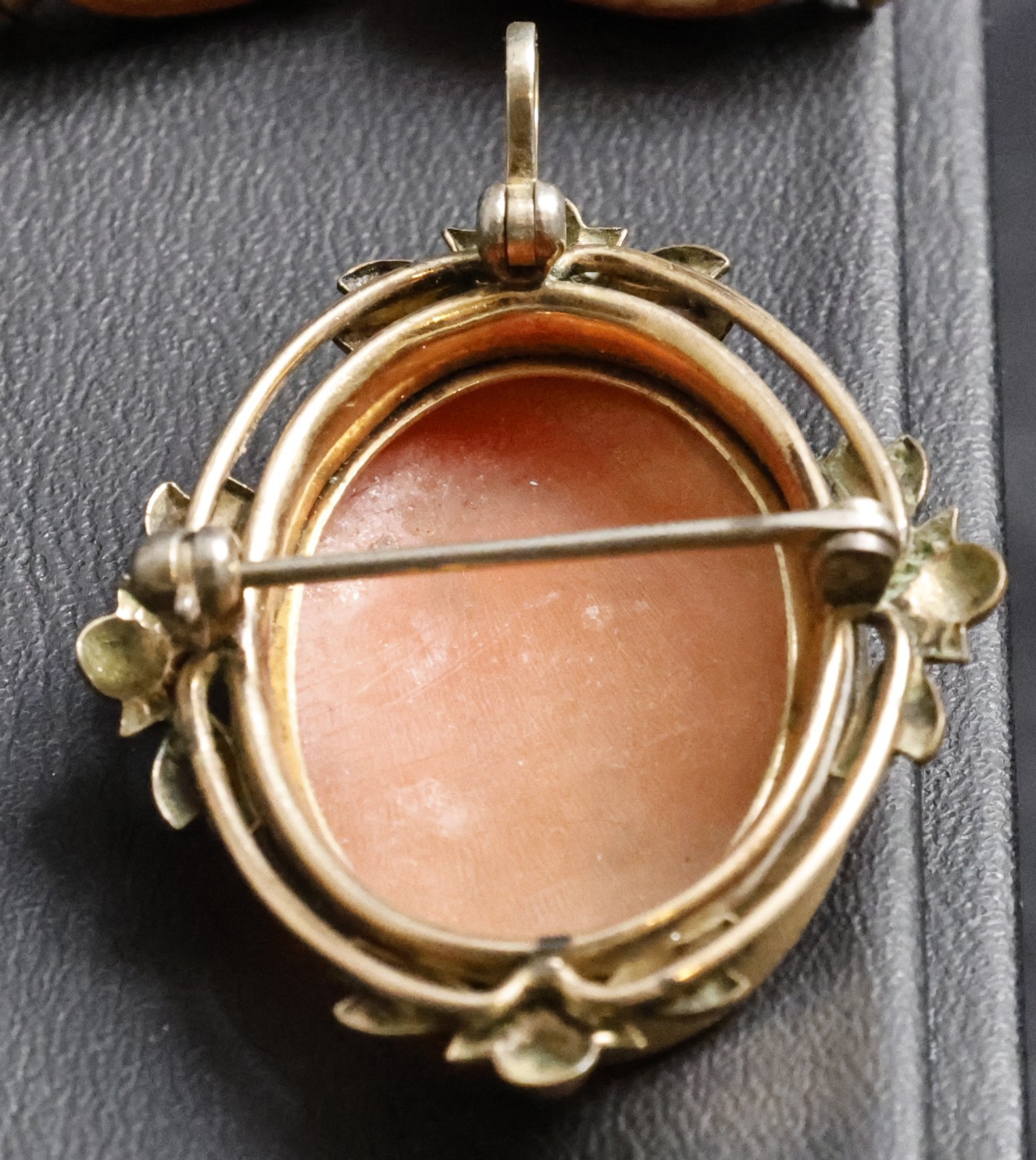 Van Dell Gold Filled CAMEO Brooch Pin Pendant w/ Earrings – Three Graces – WOW