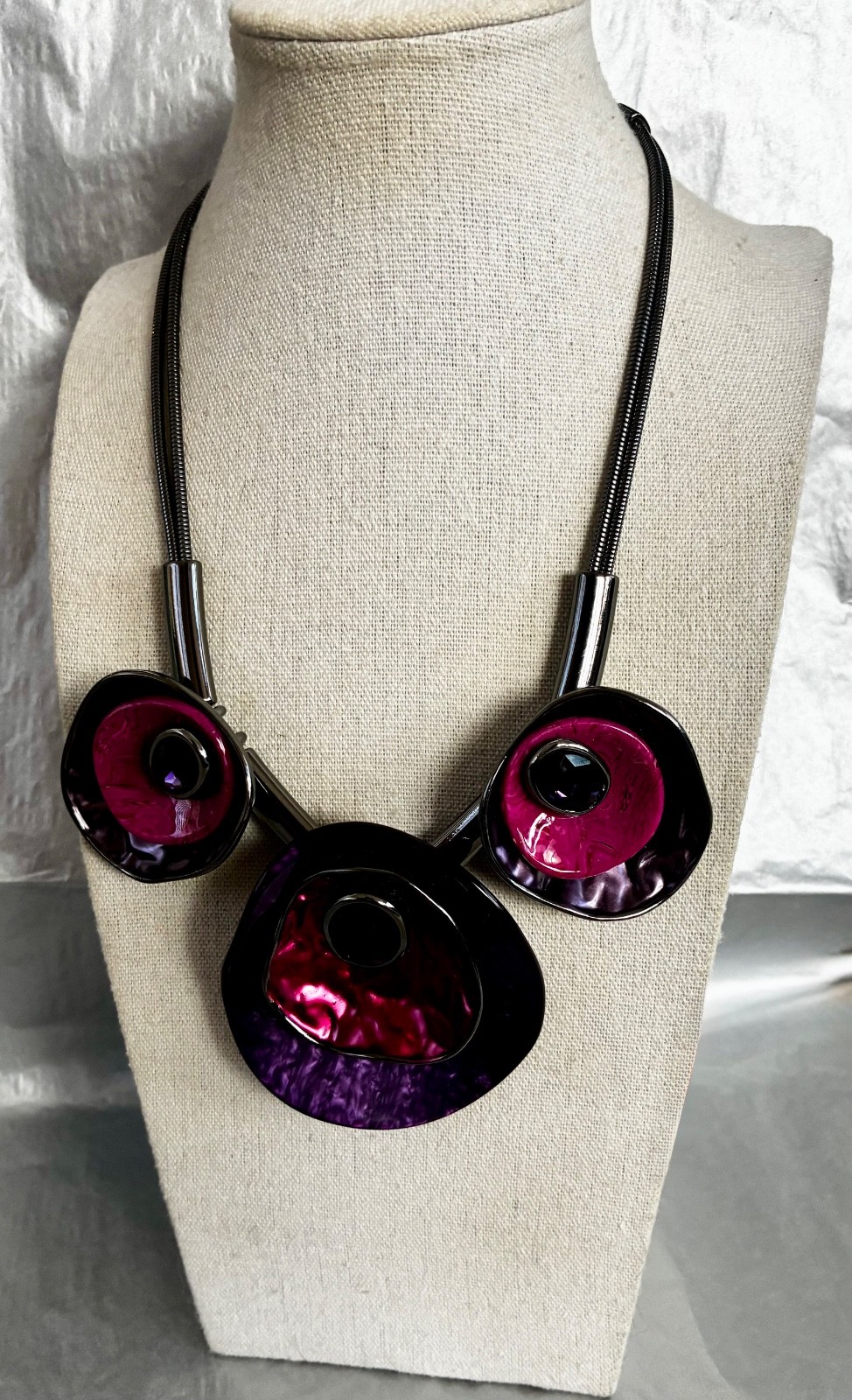 Vintage Statement Necklace Gunmetal Pink Purple Faceted Crystals Glass Acrylic