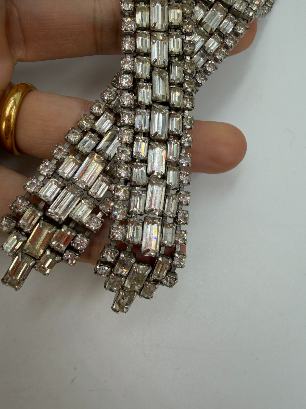 Vintage Necklace Rhinestone Crossover Snap Clear Statement 16 in PJ