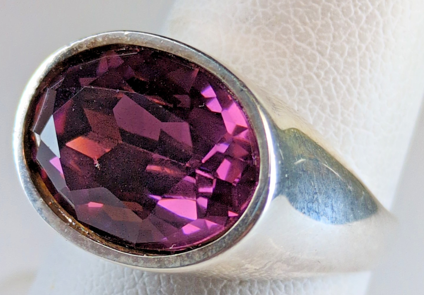 Faceted Orchid Purple Art Glass Sterling Silver 925 Signet Studio Ring Modernist