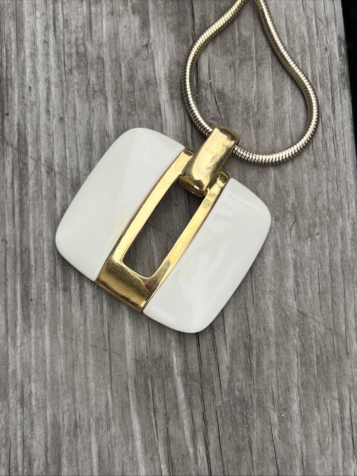 Vintage LANVIN IVORY KEYHOLE PENDANT NECKLACE