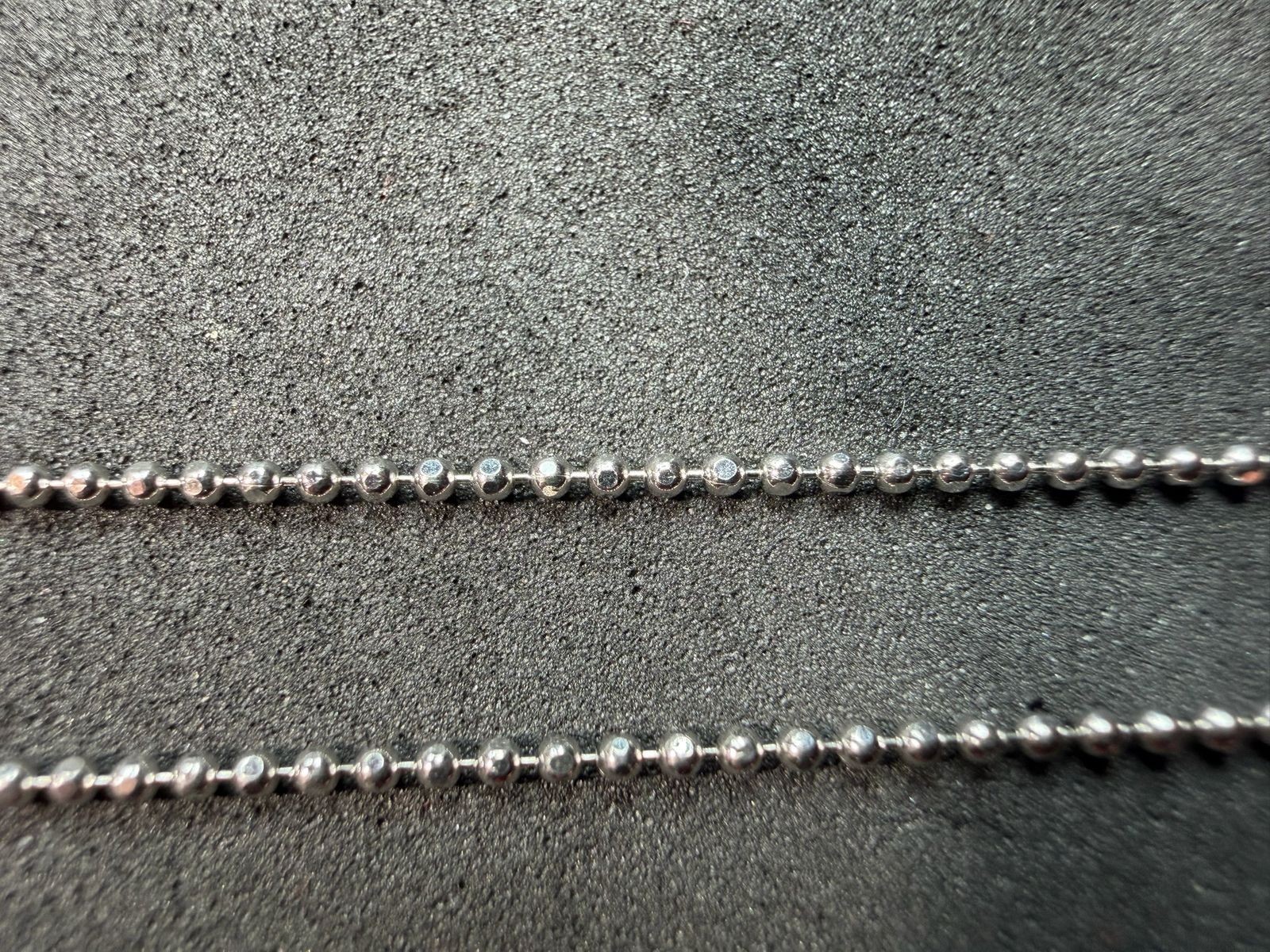 1.86g Vintage Sterling Silver 925 Ball Bead Chain Necklace 16 in M