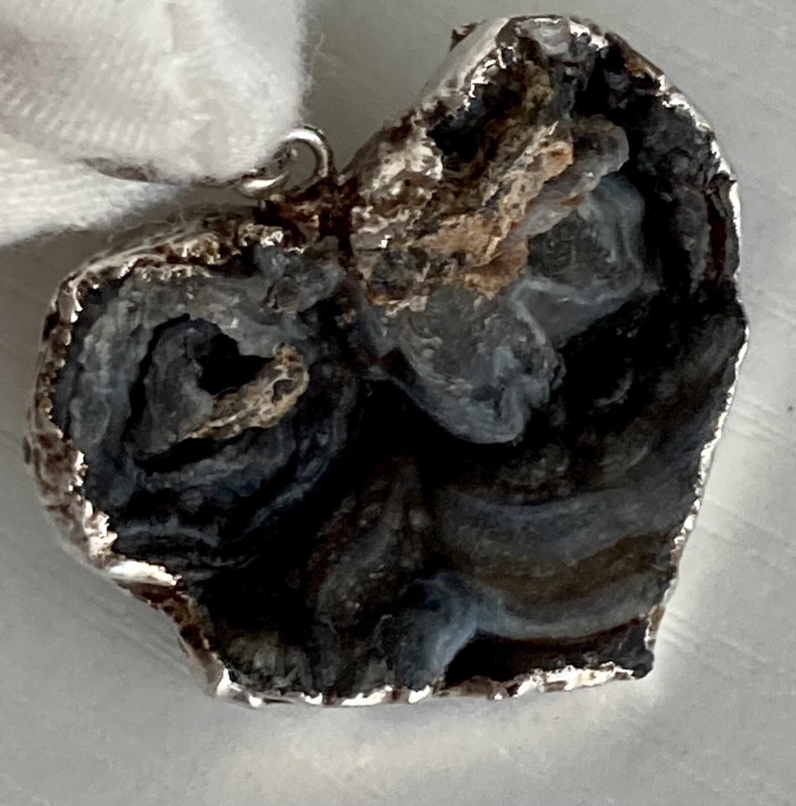 Heart Shimmery Crystal Rock Stone 1.25” Pendant 925 Sterling Silver 7.8g Ladies