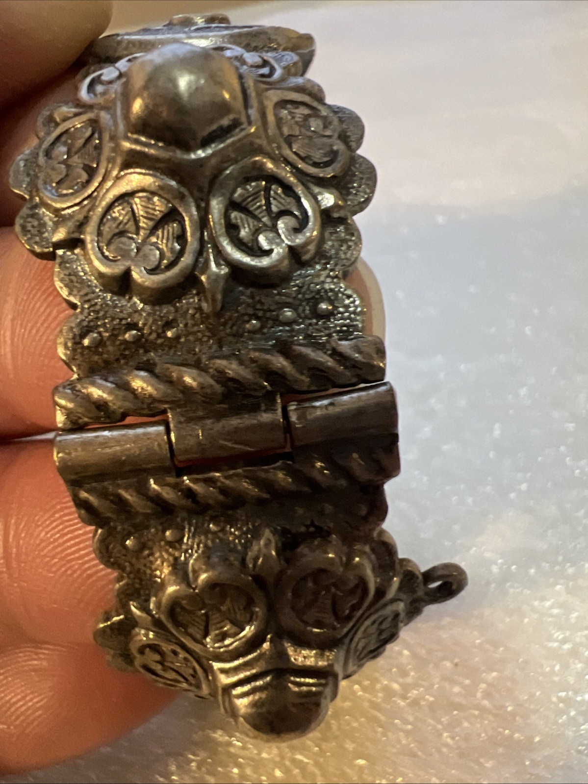 Antique Silver Islamic African Hinged Kabyle Argent Berbère Bracelet