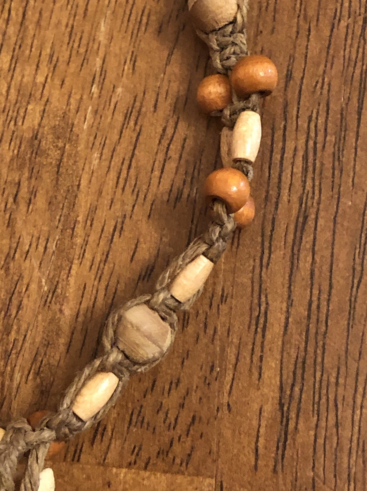 Vintage Shark Tooth Necklace Surfer Tribal Boho Wood Beads Hemp Cord Beachy (M1)