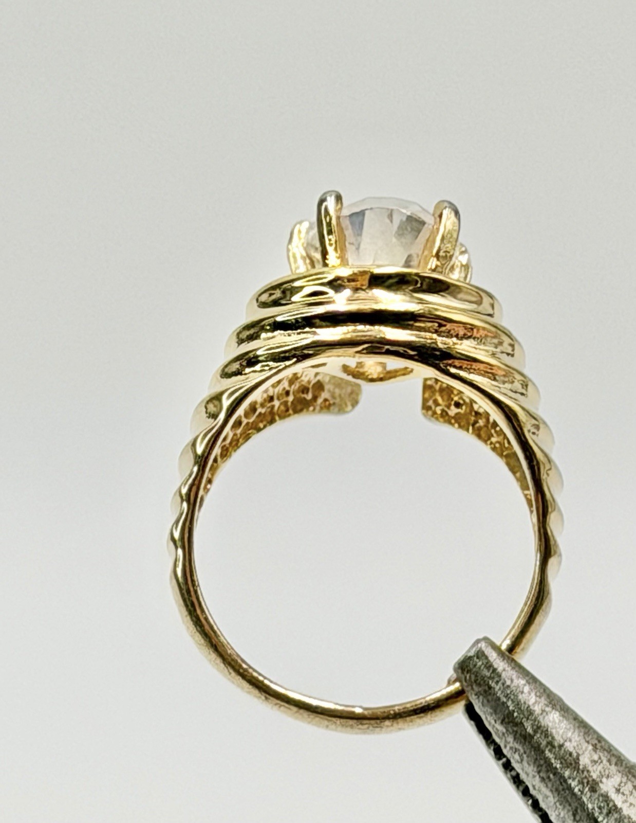 Vintage Aurora Jewelry Co Ring 18KT HGE Pear Cut Cubic Zirconia Stone Size 6