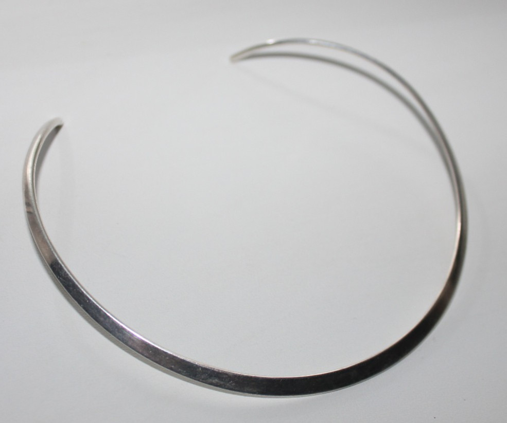 Vintage N. E. From Vintage Neckring Sterling Silver 925.