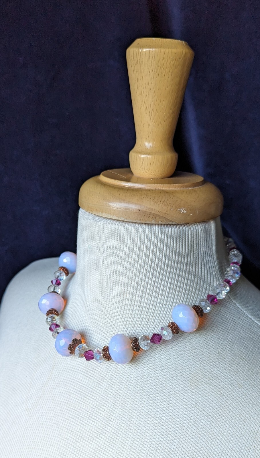 Stunning Artisan AURORA BOREALIS Glowing Milky PINK Bead 18″ NECKLACE