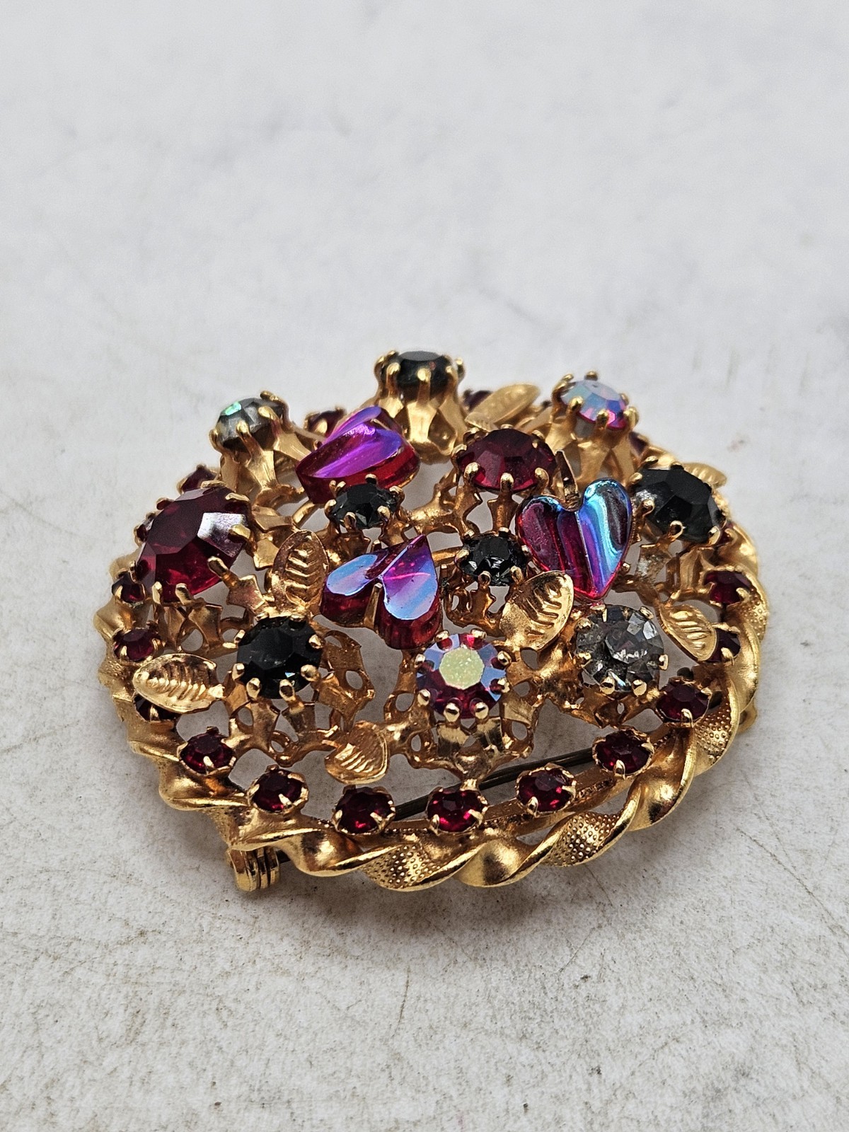 Vintage Austrian Crystal And Rhinestone Goldtone Brooch.