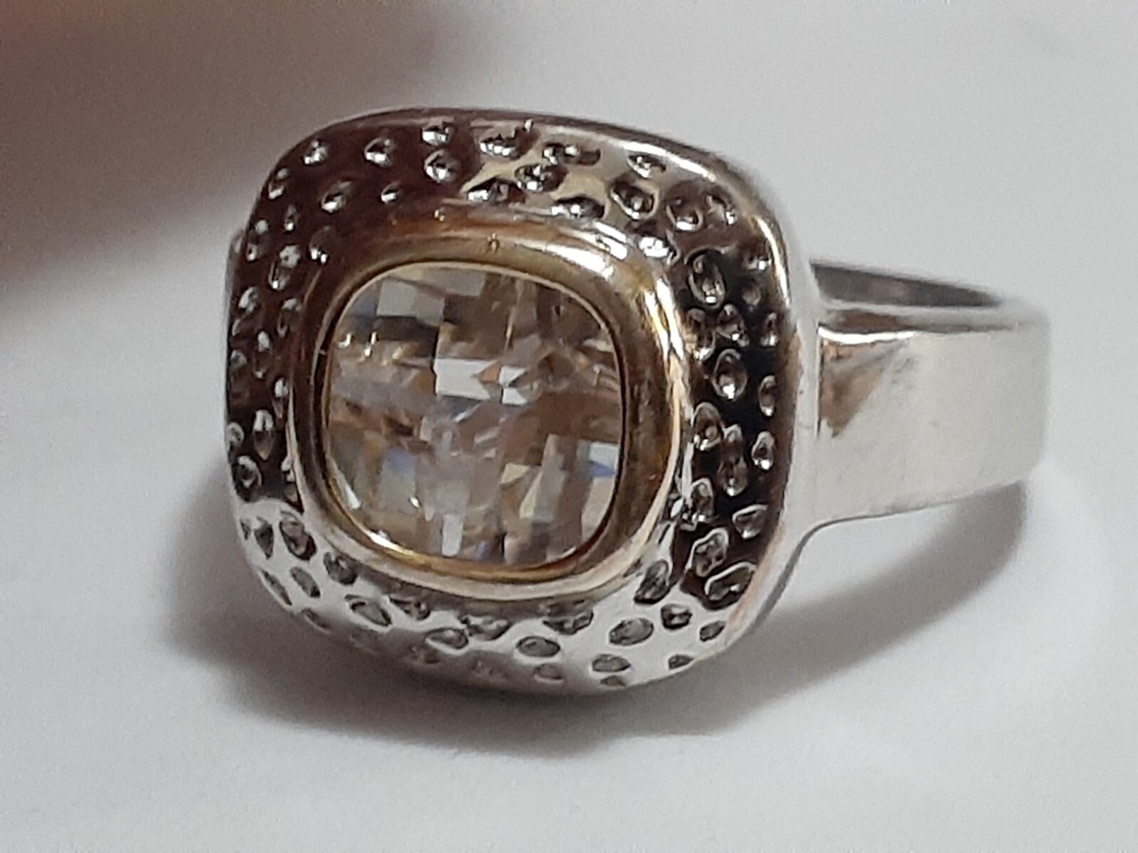 18K GE cocktail ring channel set cushion cut clear CZ stone size 8.5