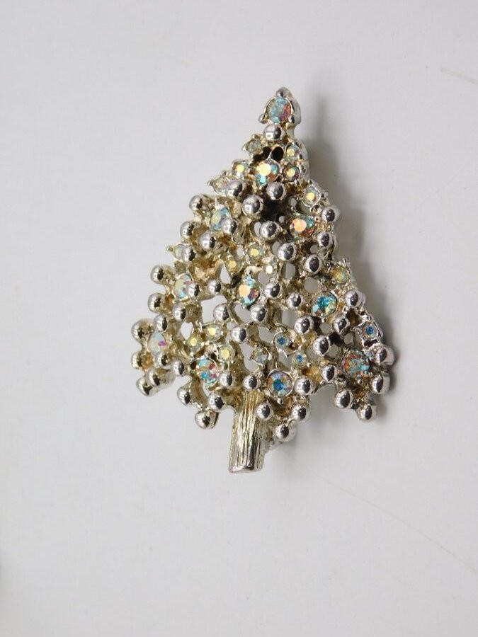 B782-VINTAGE TREE PIN/BROOCH~ABSTRACT WINTER LOOK~SILVER TONE/AB STONES~2″ X 1.5