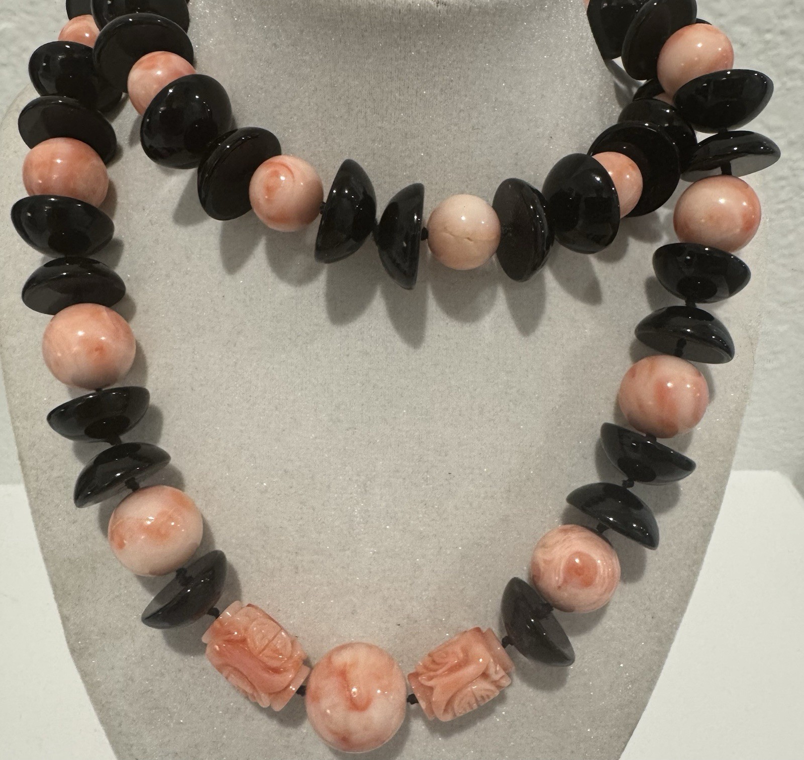 Elegant Estate AngelSkin Coral & Onyx Necklace No Clasp