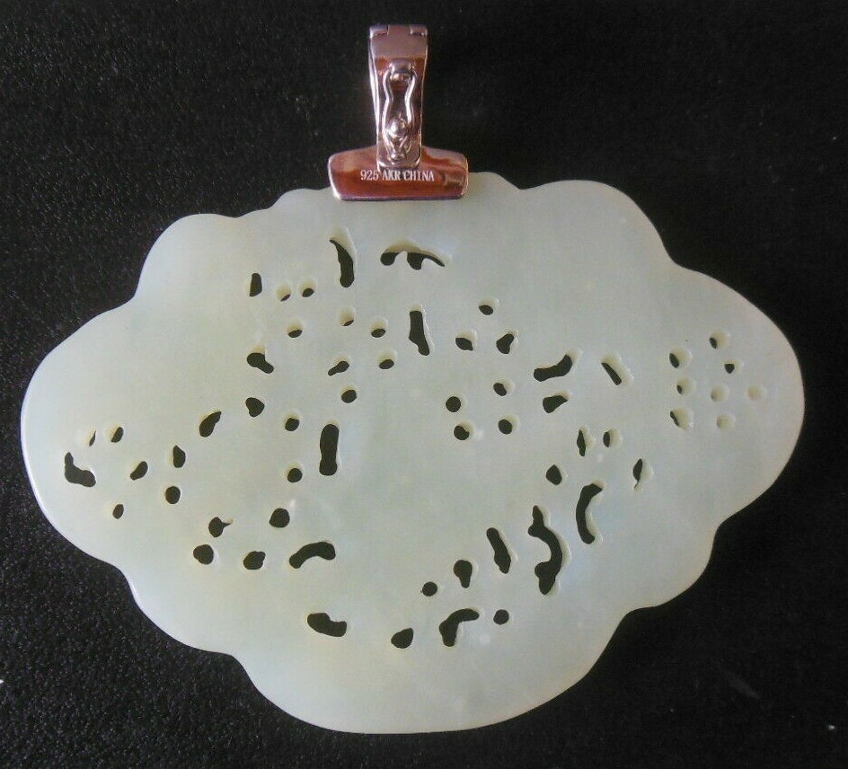 Signed AKR Amy Kahn Russell Large Jade Pendant Carved Bird 925 Bail