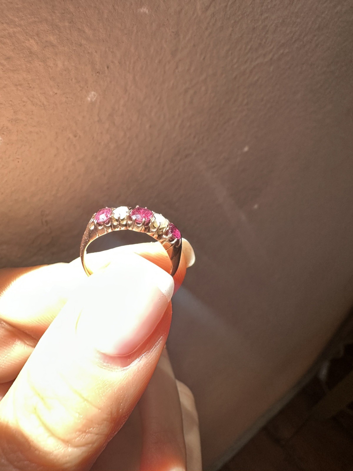 💎 Antique Edwardian 18K Ruby & Pearl Five-Stone Pinky Ring – Size 4.25