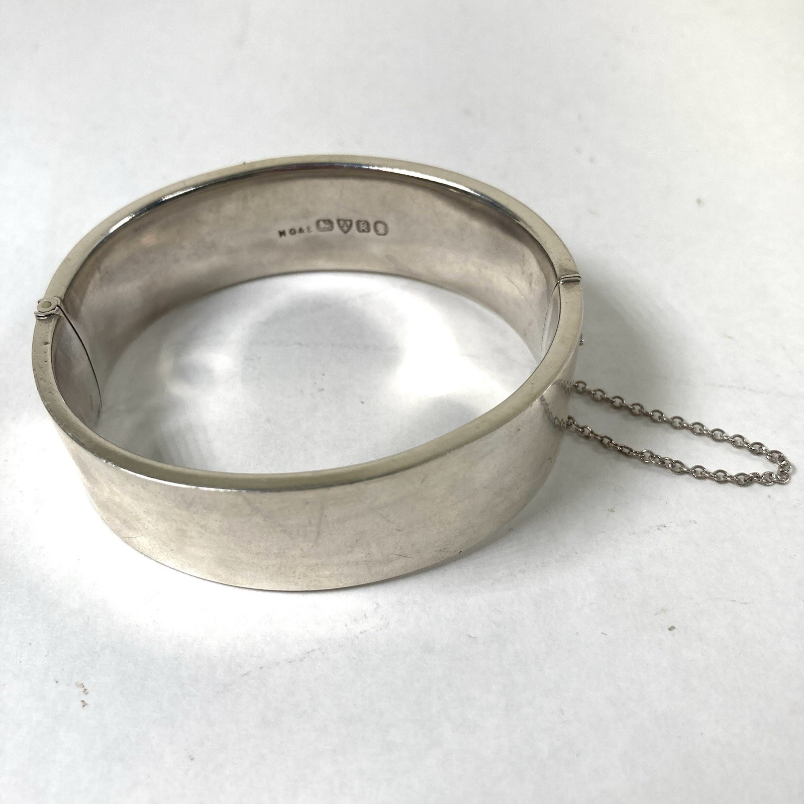 English Sterling Silver Hinged Bangle 1935 Chester England Etched Hallmarked