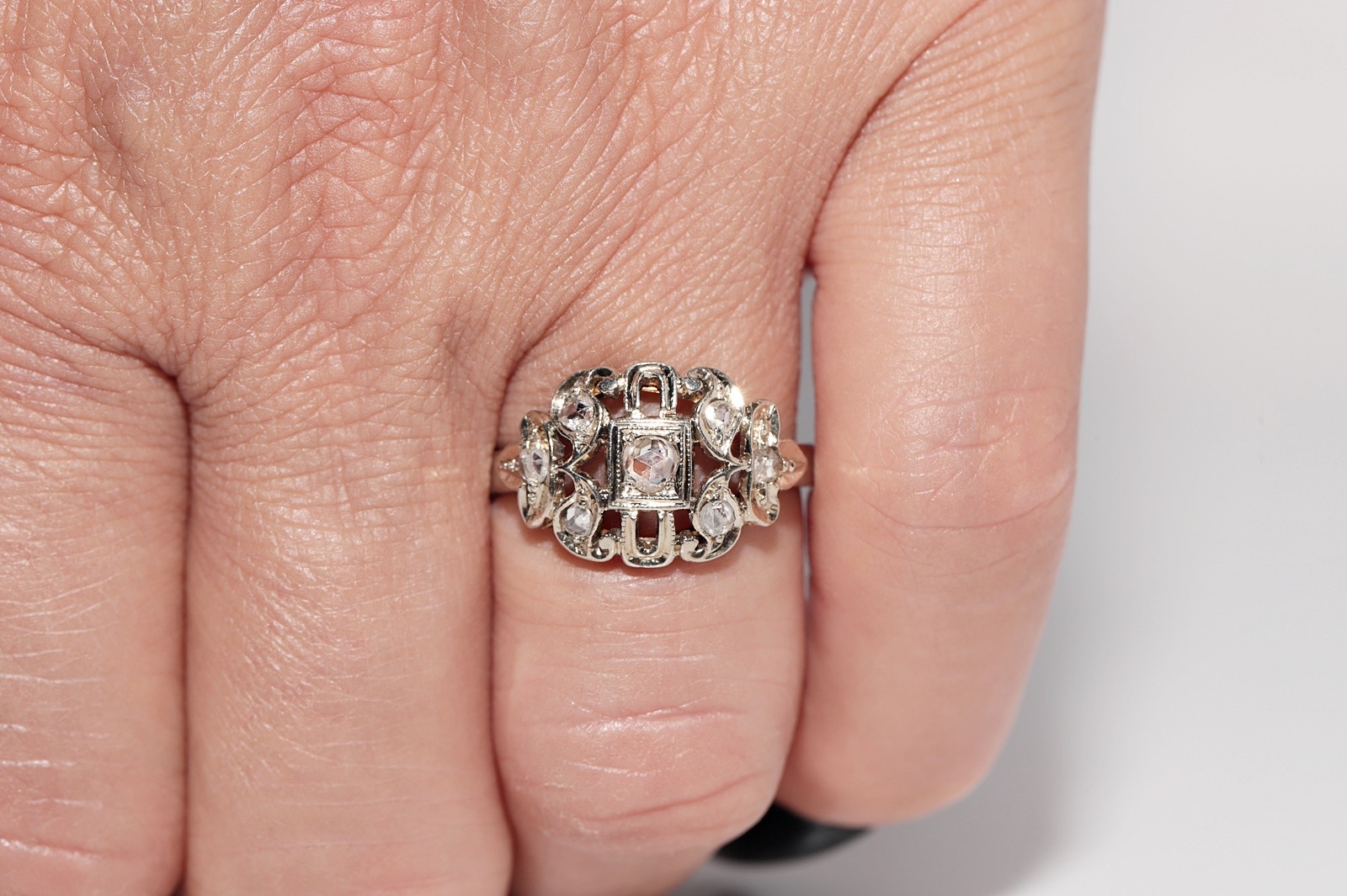 Antique Circa 1920s 18k Gold Art Deco Natural Diamond Decorated Ring