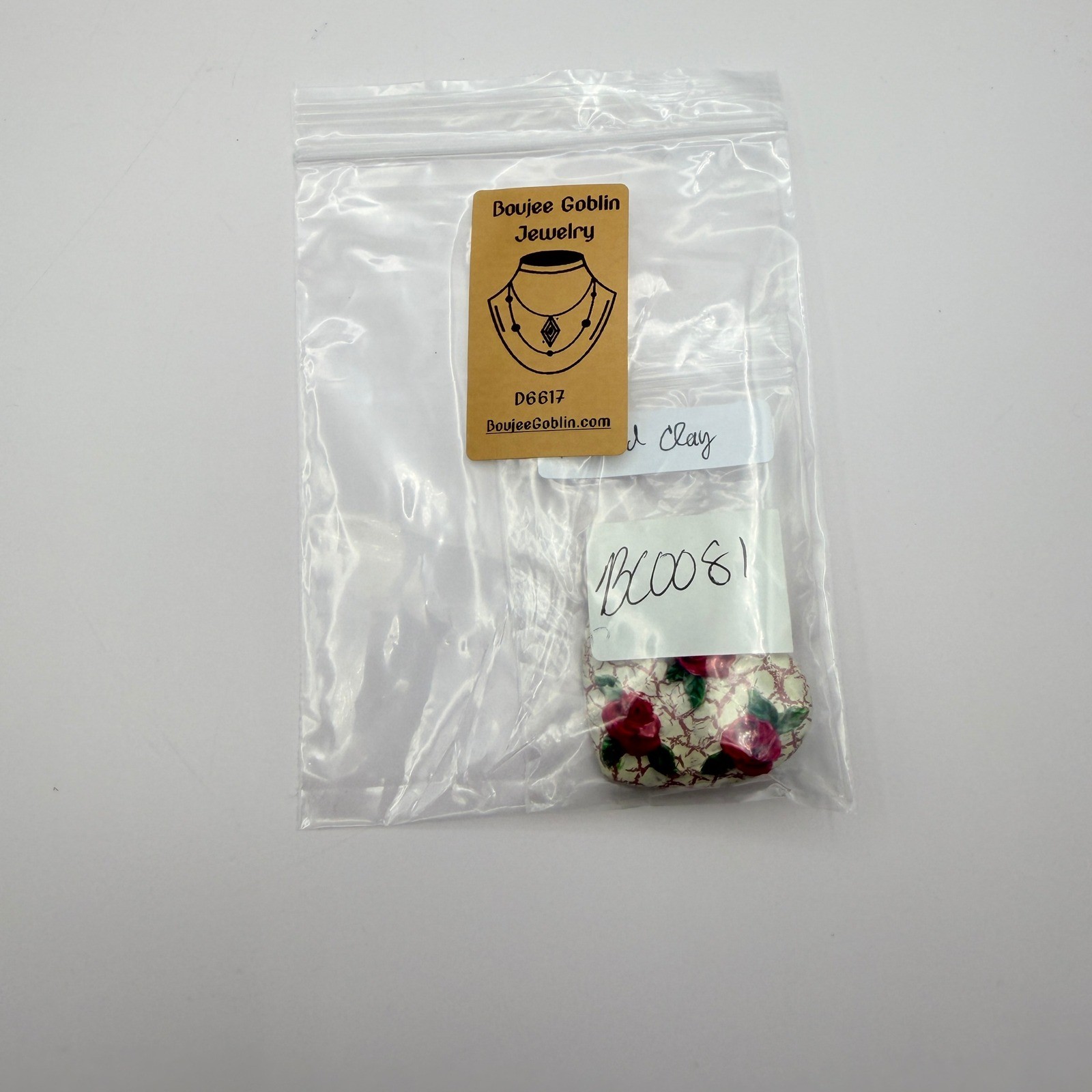 Vintage White Pink Painted Clay Heart Floral Love Beauty Lapel Pin Brooch