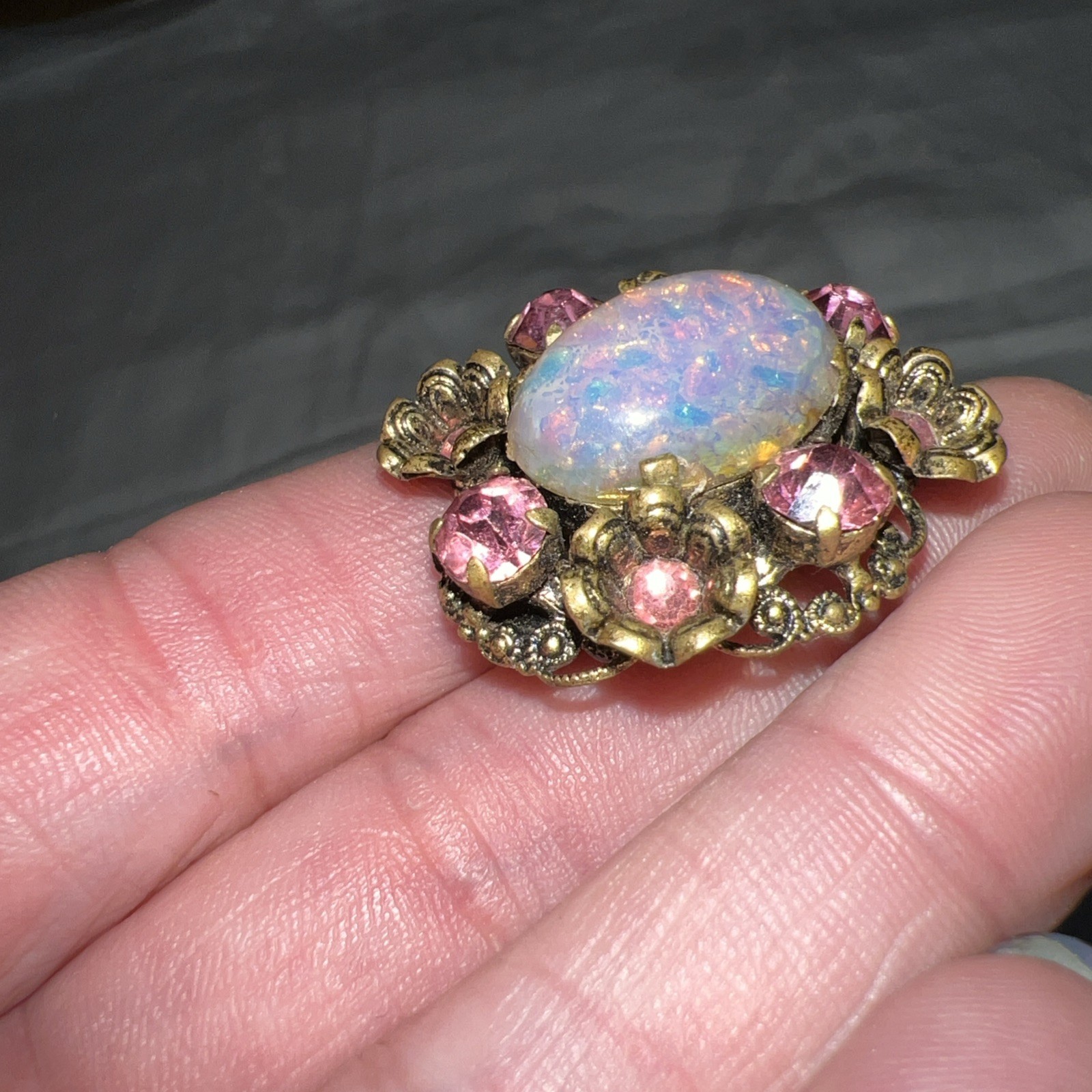 VTG Austrian Style Art Glass Opal Cabochon Pink Rhinestone Filigree Brooch