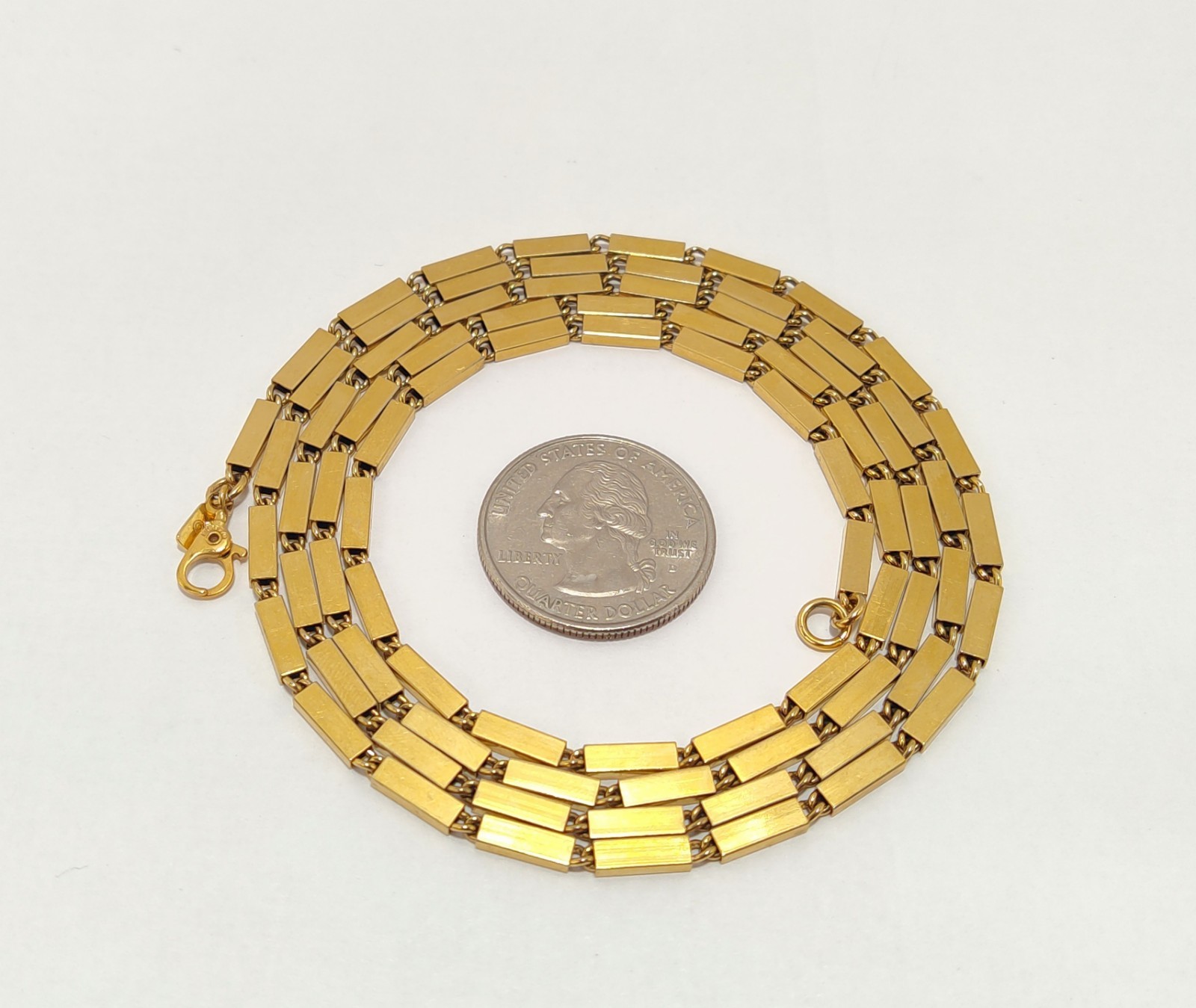 36″ X-LONG UNIQUE Vintage signed MONET Square Tube Link Gold Tone Necklace