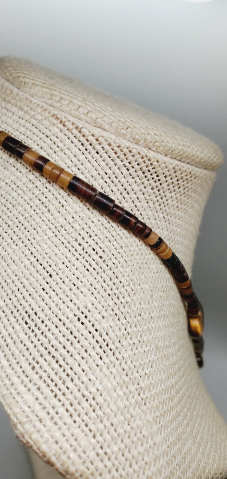 5 Tigers Eye Heart Shaped Beads Brown bead with Gold tone Necklace te02