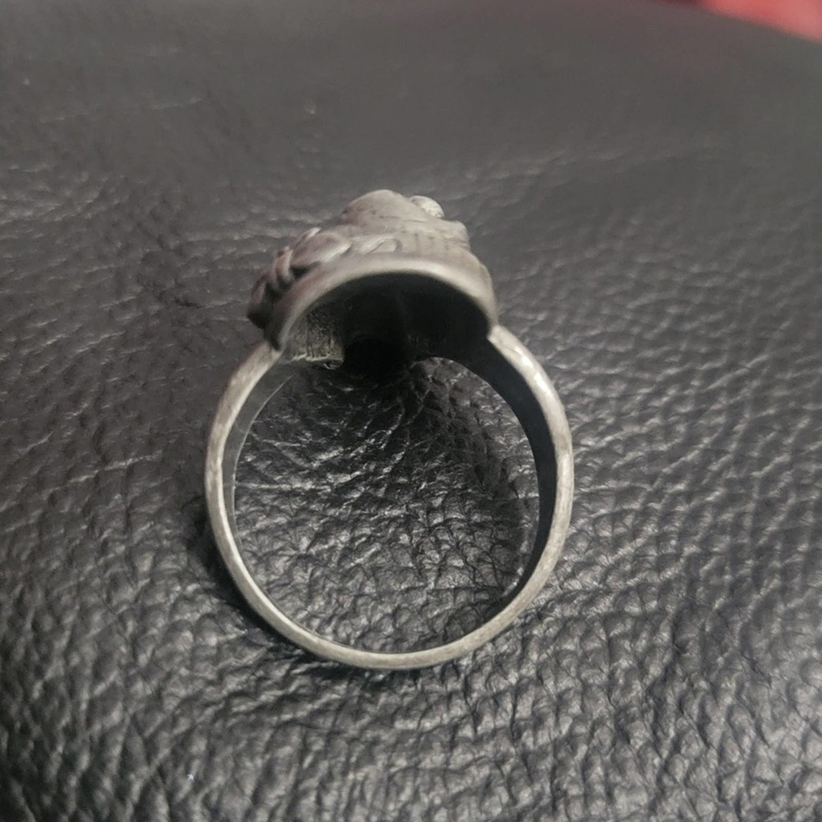 size 7 gray rockabilly skull goth pinup girl ring