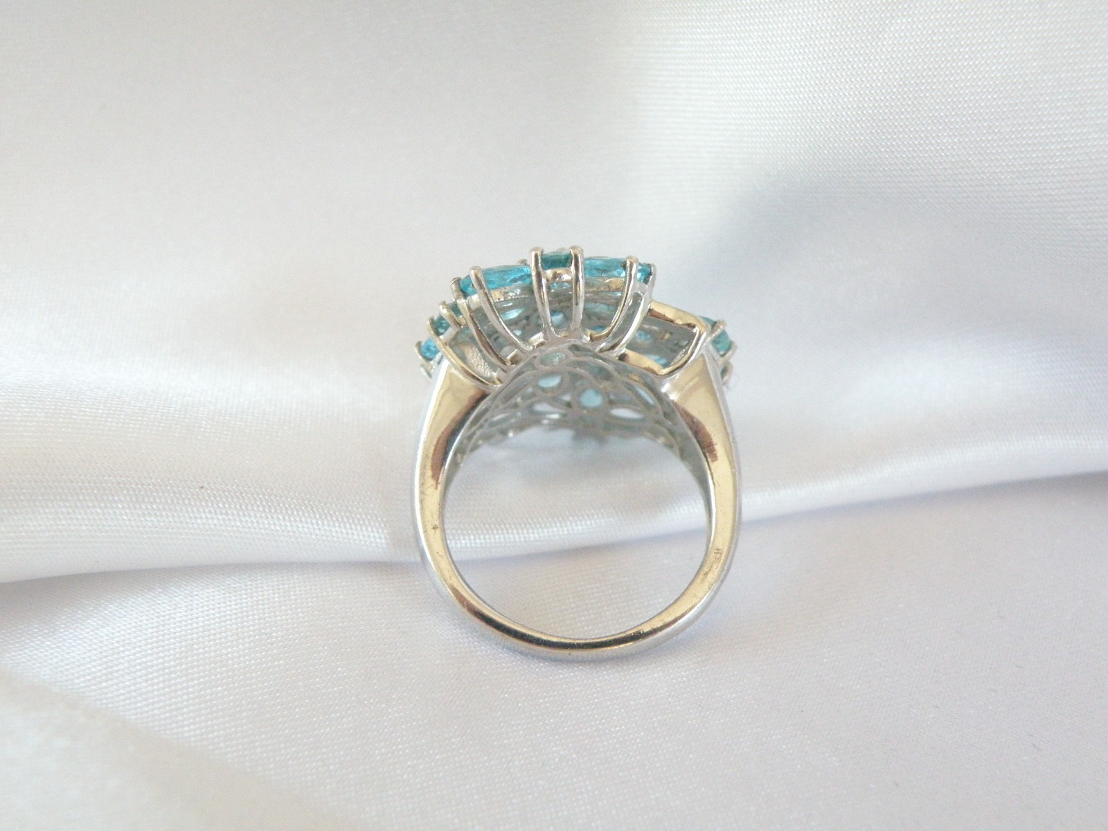 Vintage Sterling Silver 925 Cluster Natural Aqua Blue Apatite Large Ring Size 6