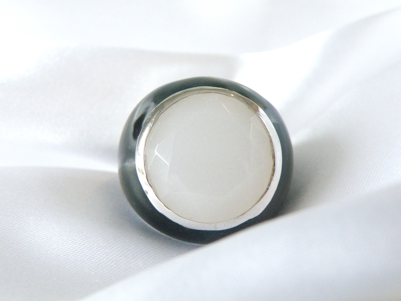 Vintage Sterling Silver 925 Quartz Black Enamel Bubble Statement Ring Size 8