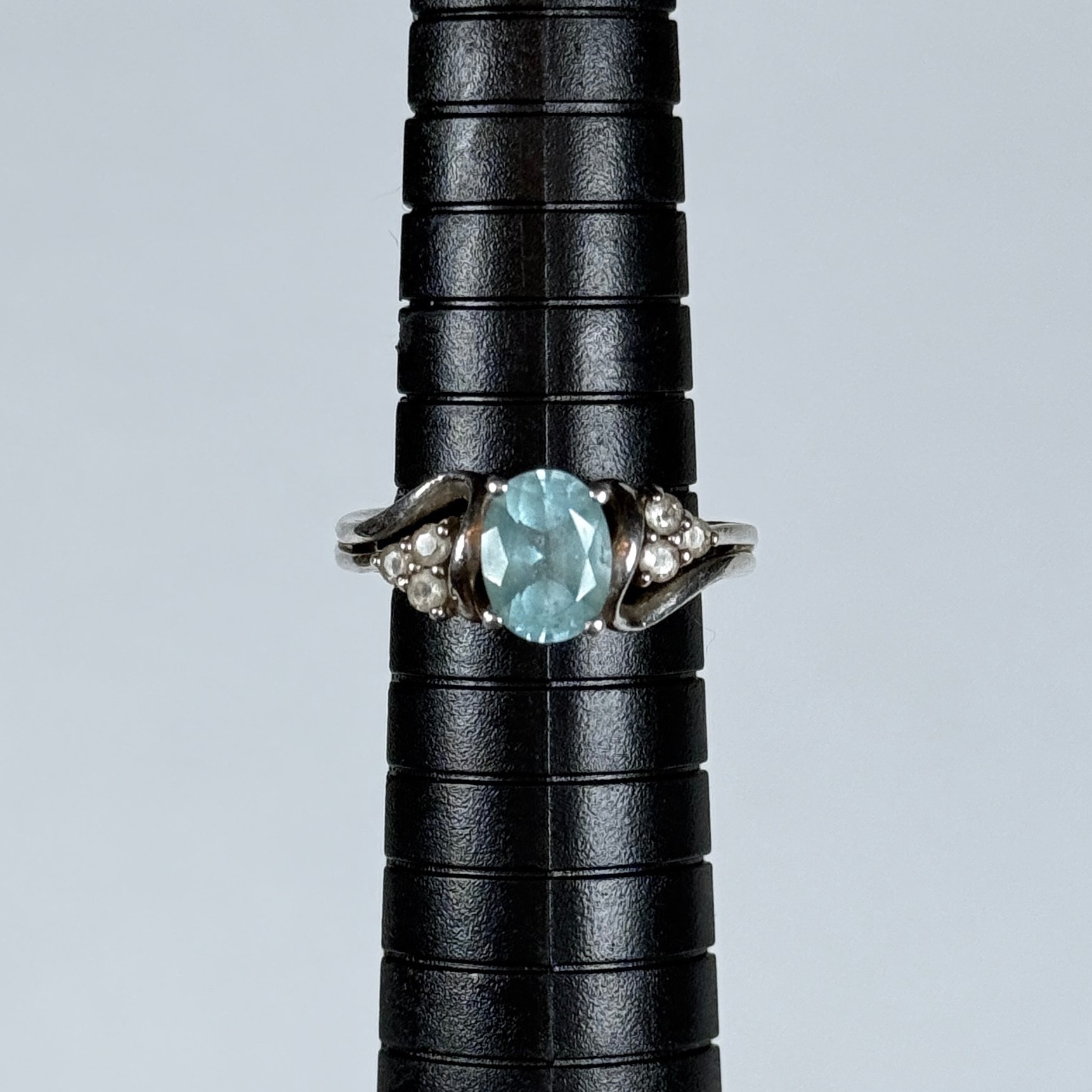 Vintage Sterling Silver 925 Blue Topaz with Clear Topaz Accents 7us Size 3.72g