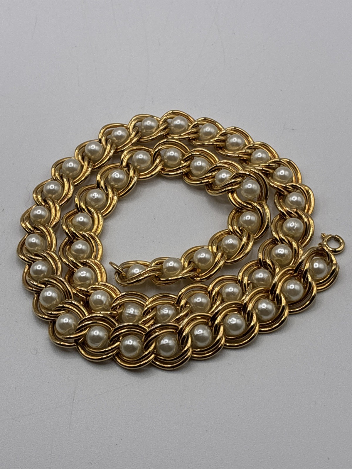 Vintage Double Gold Tone Chain Choker Necklace Faux Pearl Caged 18” Woven