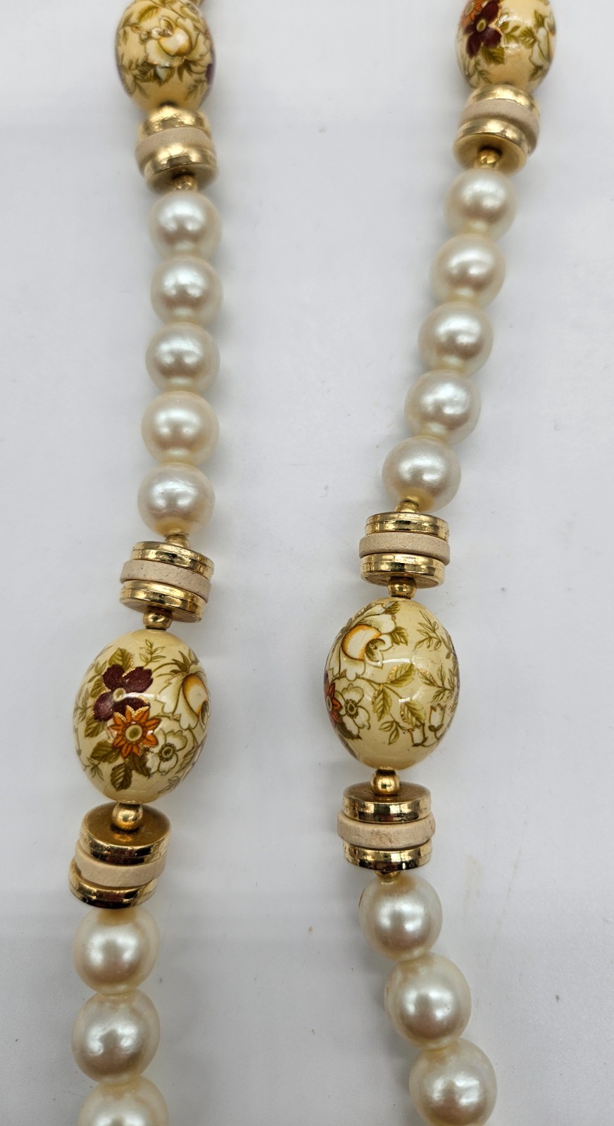 Vintage Japan Faux Pearl Painted Floral Flower Bead 26” Necklace