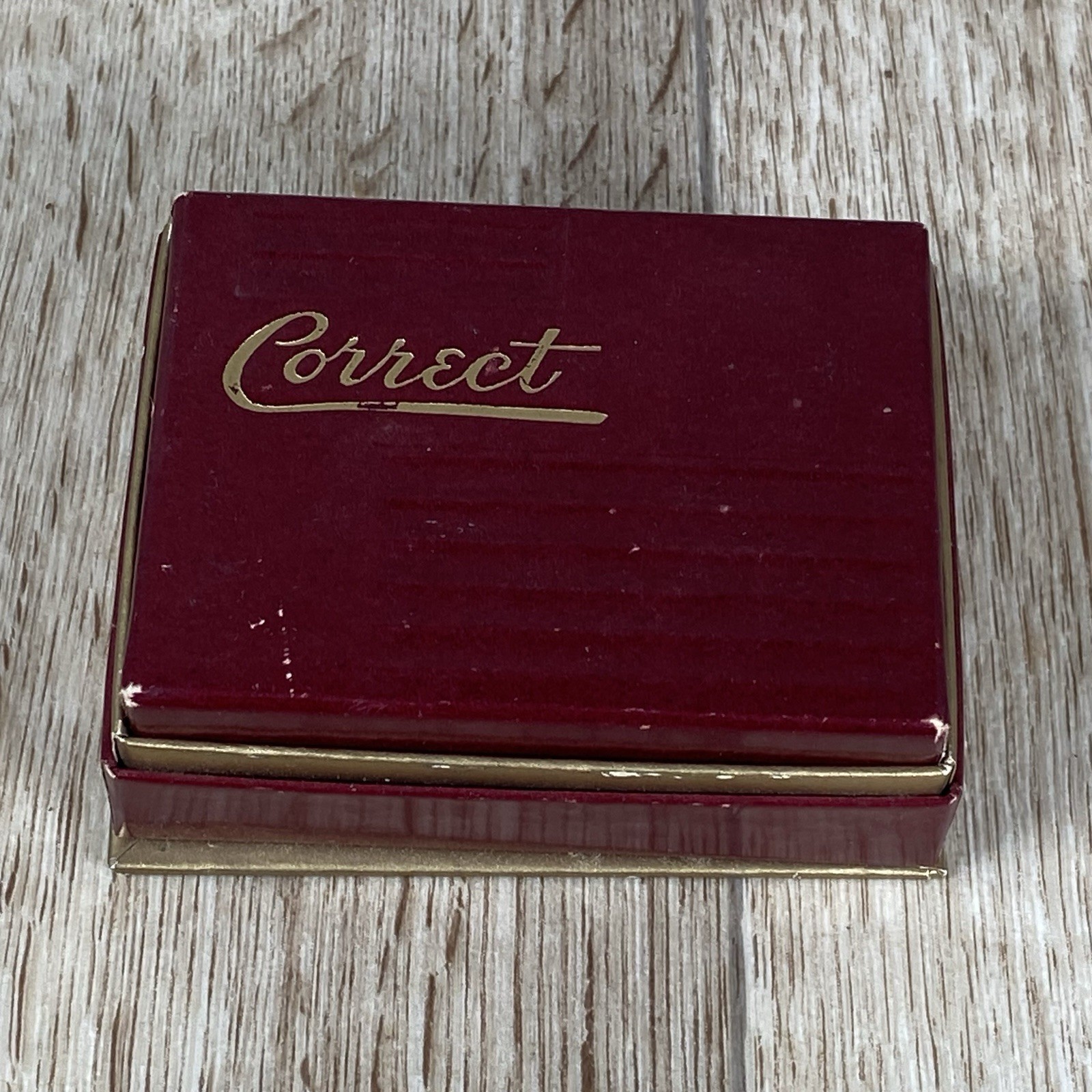 Cuff Links & Tie Clip, Vintage Gold, Red
