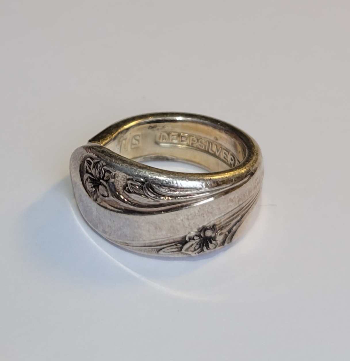 Vintage International Silver Deep Silver Spoon Ring Floral Flower Pattern Size 6