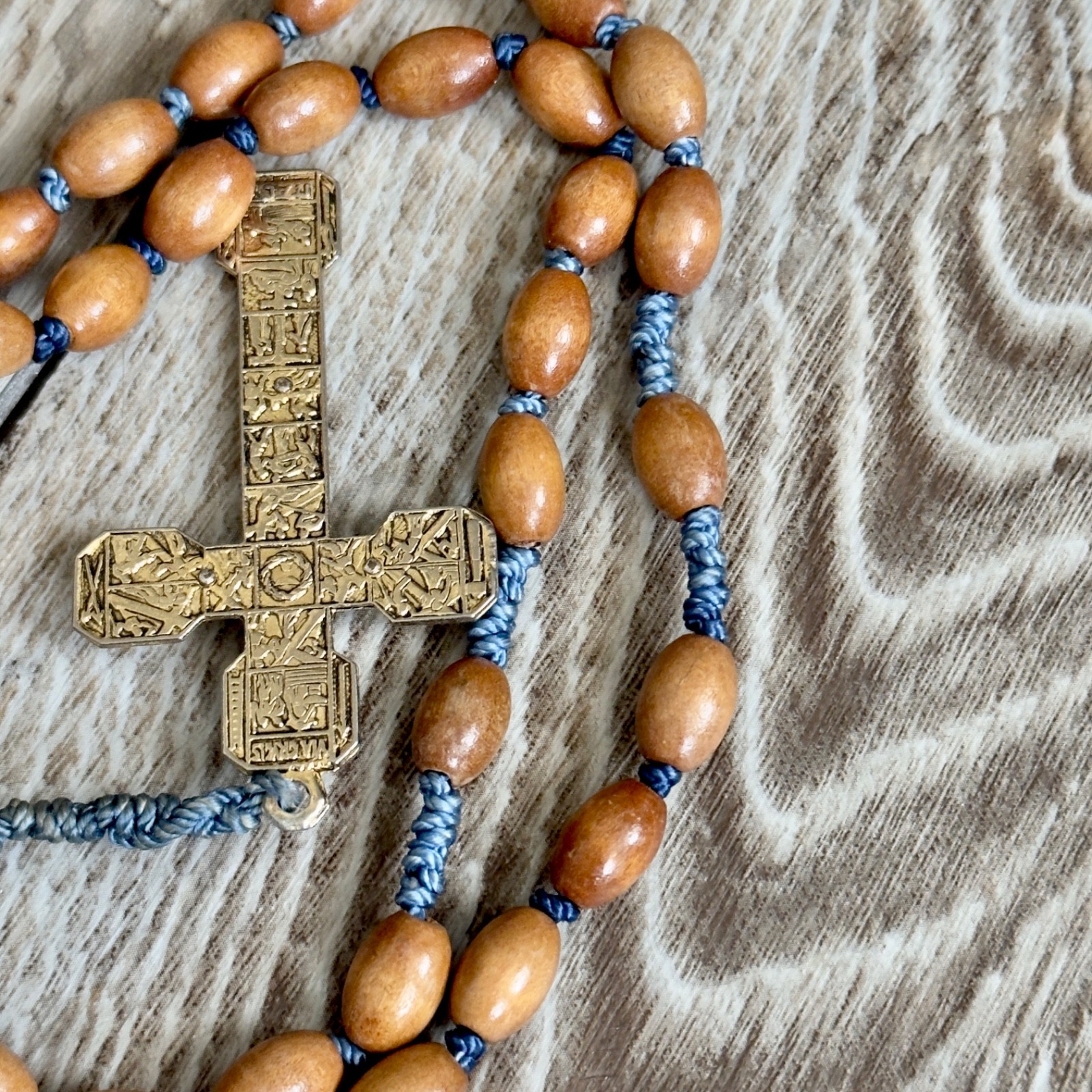 Vintage Rosary Religious Madre Del Buon Consiglio Proteggimi Wooden Beads