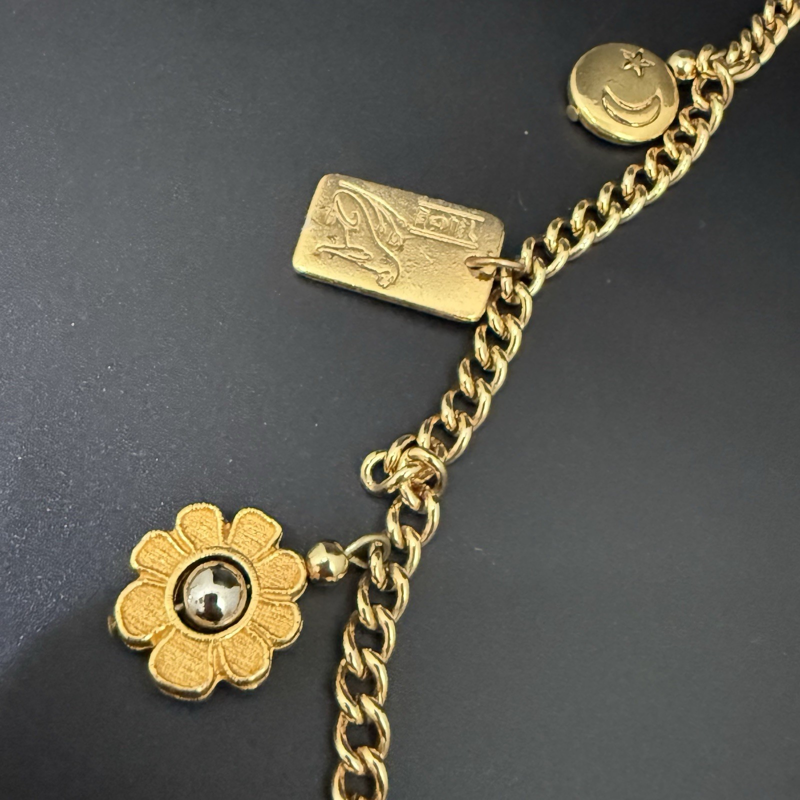 Vintage LCI Liz Claiborne Gold-tone Tarot Flower Star Moon Charm 38”Necklace 83g