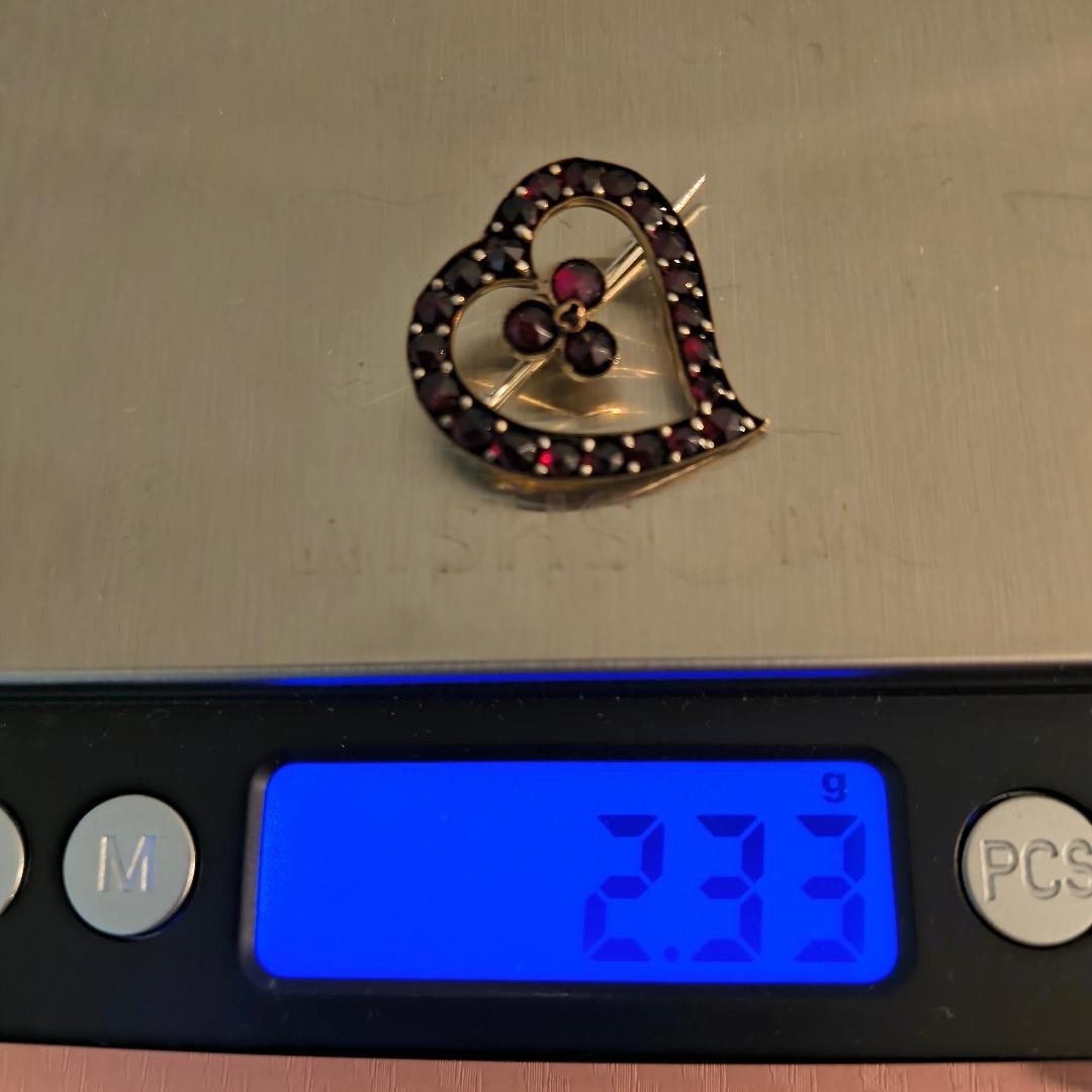 ANTIQUE VICTORIAN GF WITCHES HEART TREFOIL PIN c1890’S