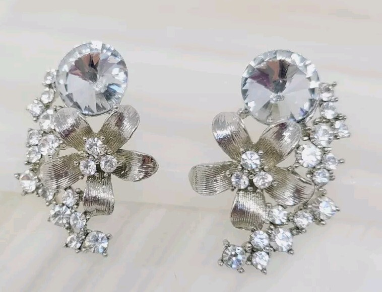 Vintage Clear Glass Rhinestone Pin Brooch Earrings Jewelry Set 3 Pc