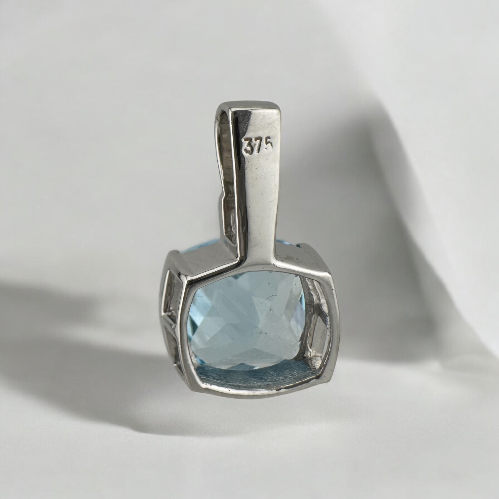 Minimalist Vintage 9 Karat White Gold Blue Topaz & Diamond Pendant