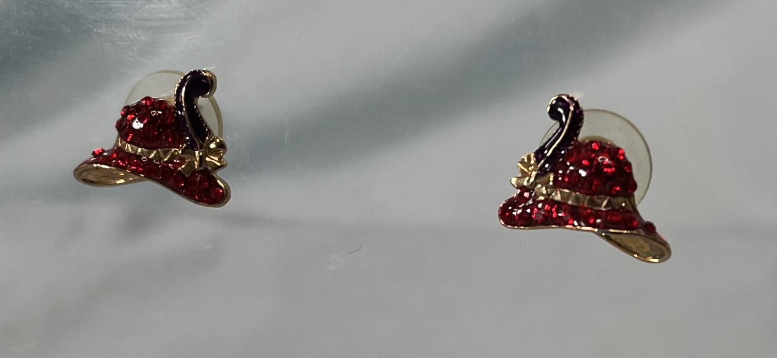 Red Hat Society – Rhinestone Pin – Purple Feather – Lot Of 2 Matching Pins